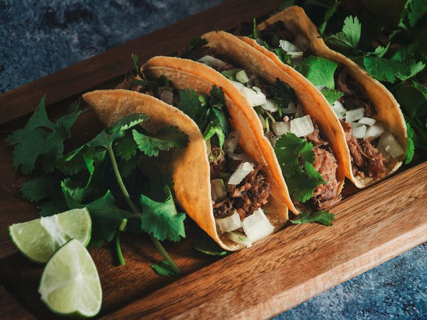 Mexikanische Wildlieb-Tacos mit Salsa Verde