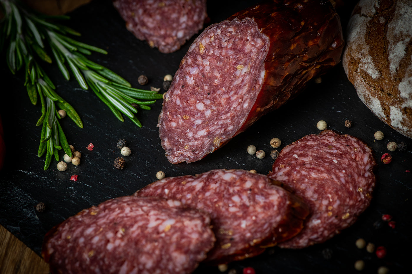 Fenchel Rehsalami mit BIO-Schweinefleisch - VAKUUMIERT - ca. 330 g am Stück